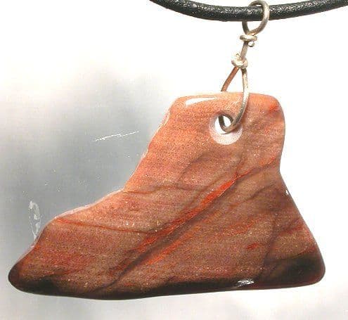 Pendants Petrified