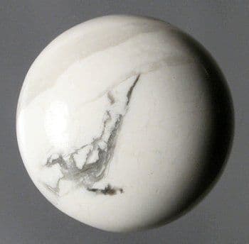 Howlite