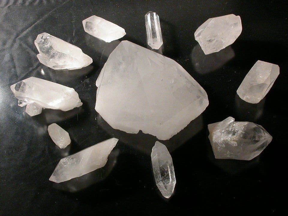 Crystal-layout-sets Quartz