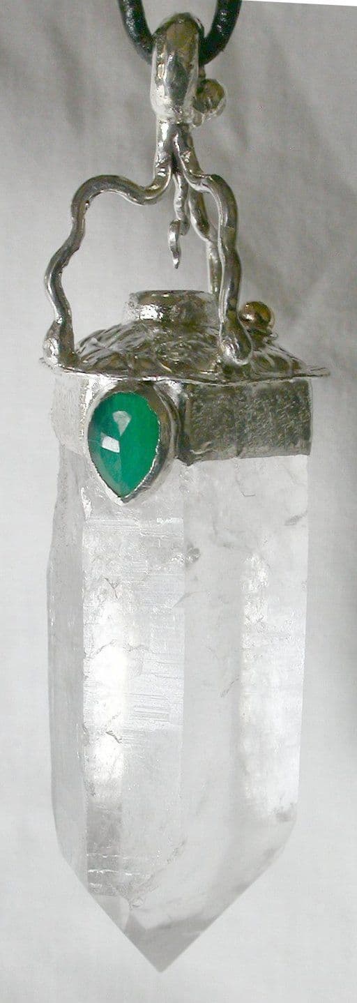 Valentines-day-gifts Quartz Ruby Emerald
